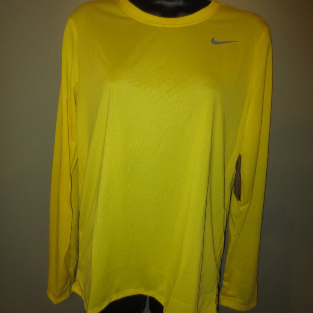 The Nike Tee Women's Long Sleeve Shirt - Yellow DV7311-700 Sizes : Sm to XL NWT